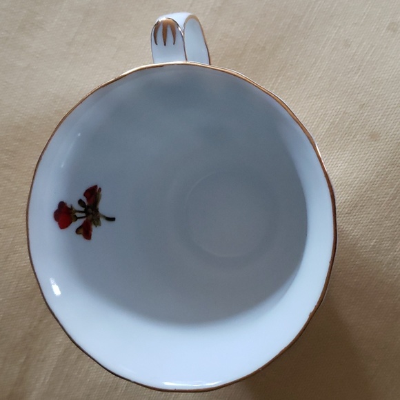Porcelain Tea Cup - Picture 2 of 7
